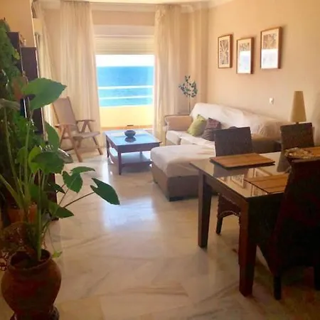 Gatu Premium Isabel Terraza,parking,1ºlinea Playa,wifi,vista Al Mar , Preferente Mayores De 25 Anos Y Familias Appartement Cadix